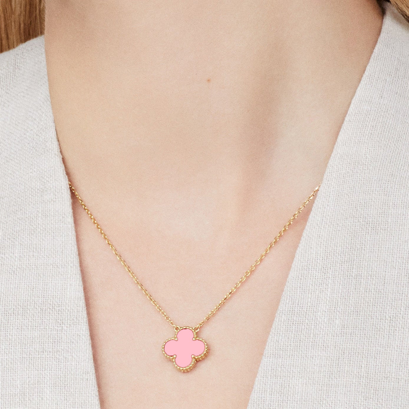 ROSHWE LONDON Pink Clover Necklace 925 Silver 18k Gold Plated