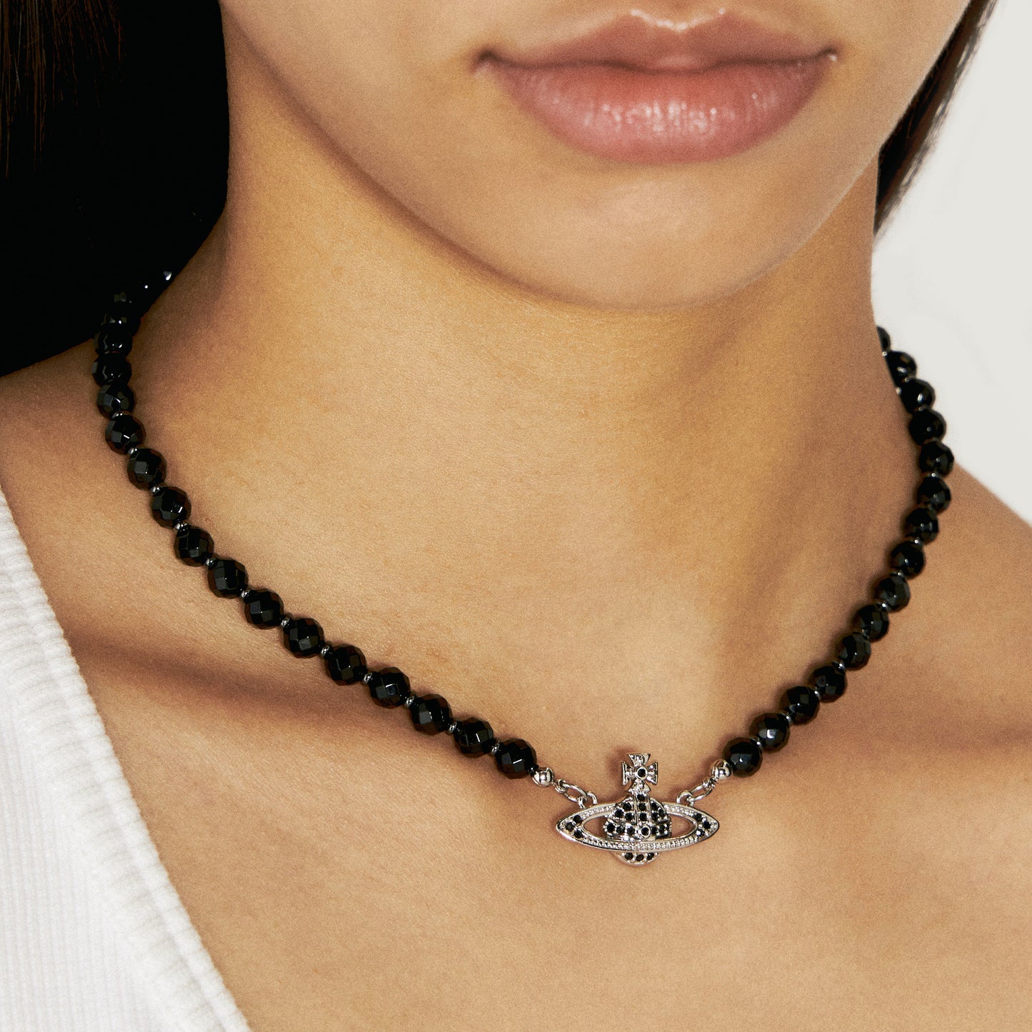 Vivienne Westwood Messaline Black Pearl Choker